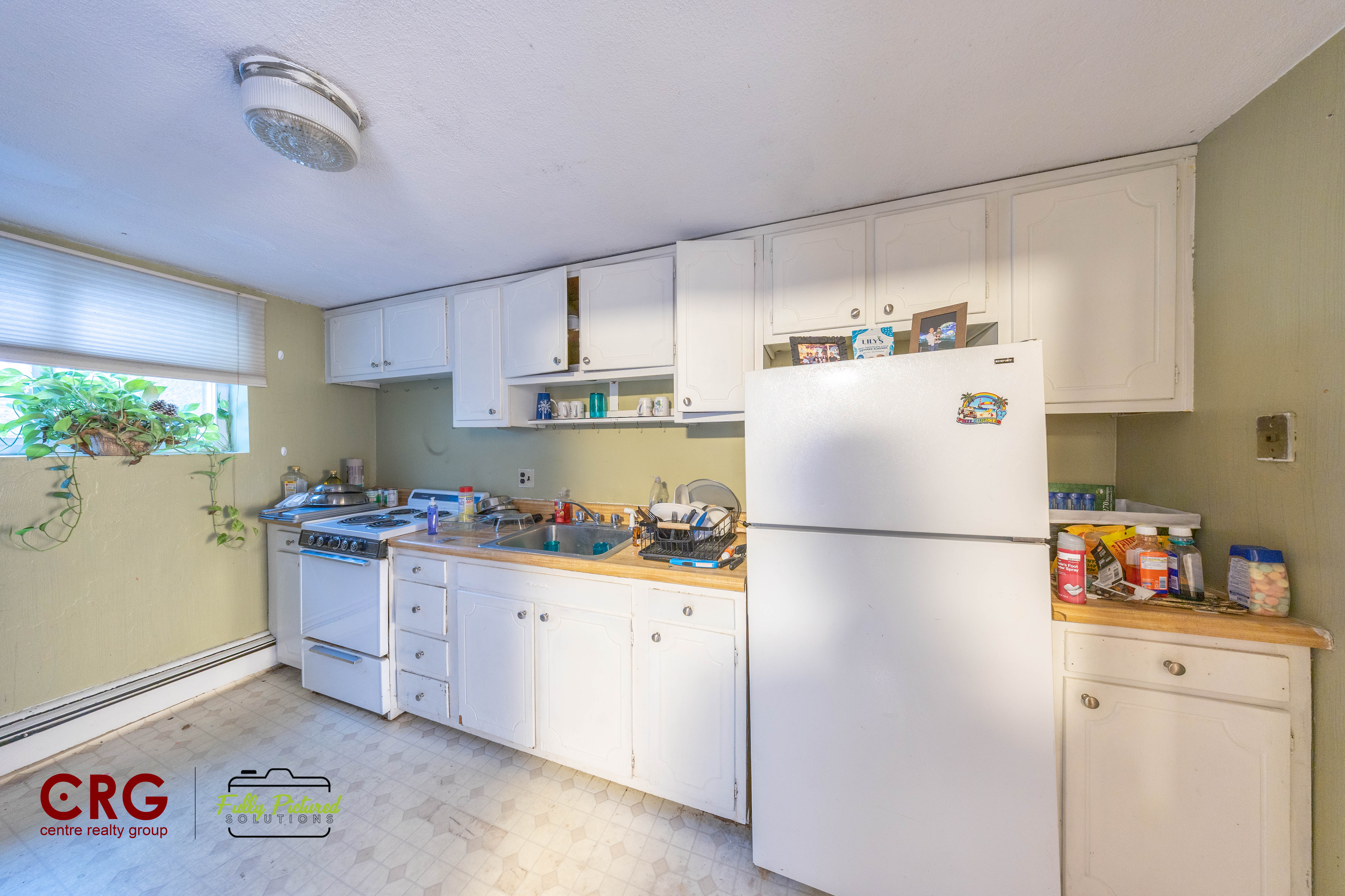 33 Westgate Rd, Chestnut Hill