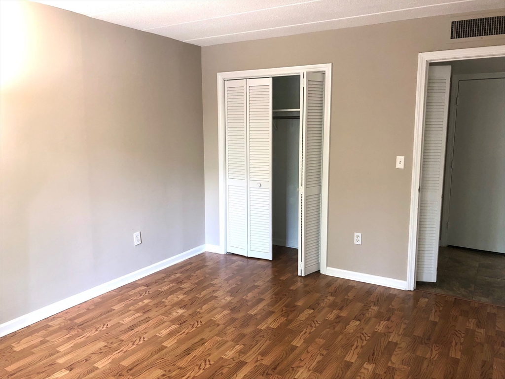 85 Brainerd Rd, Allston