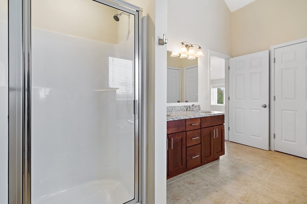 39 John Hancock Dr, Ashland