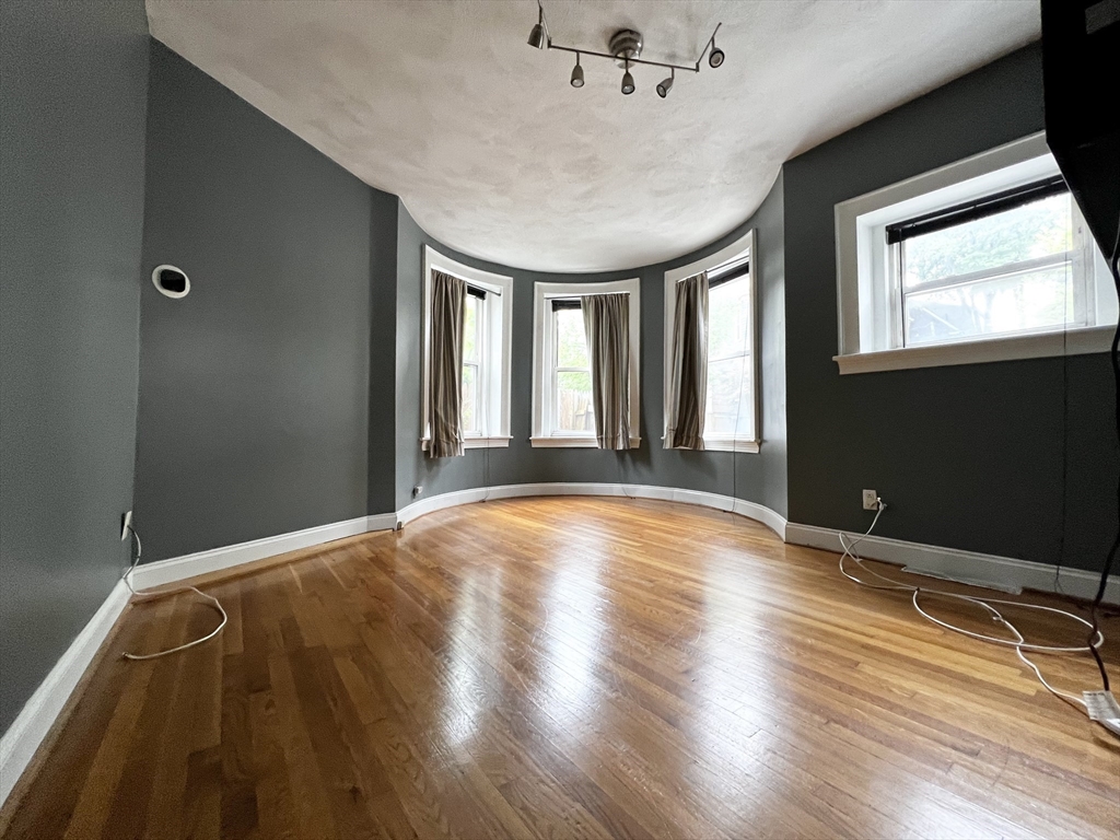 8 Edwin St, Dorchester