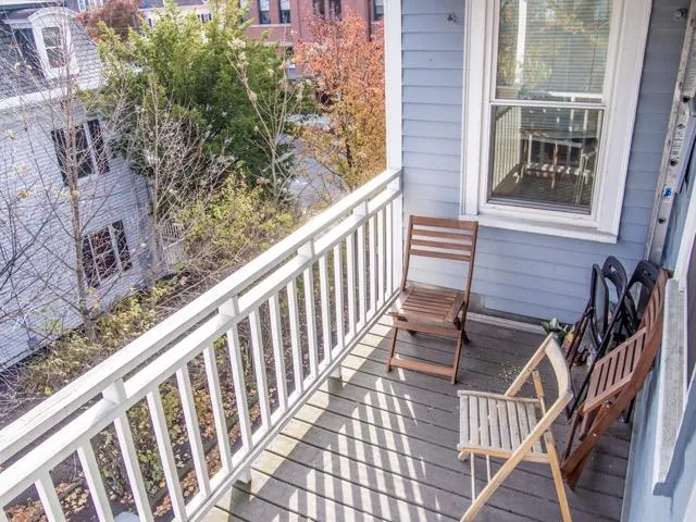 277 Washington St, Ward Two