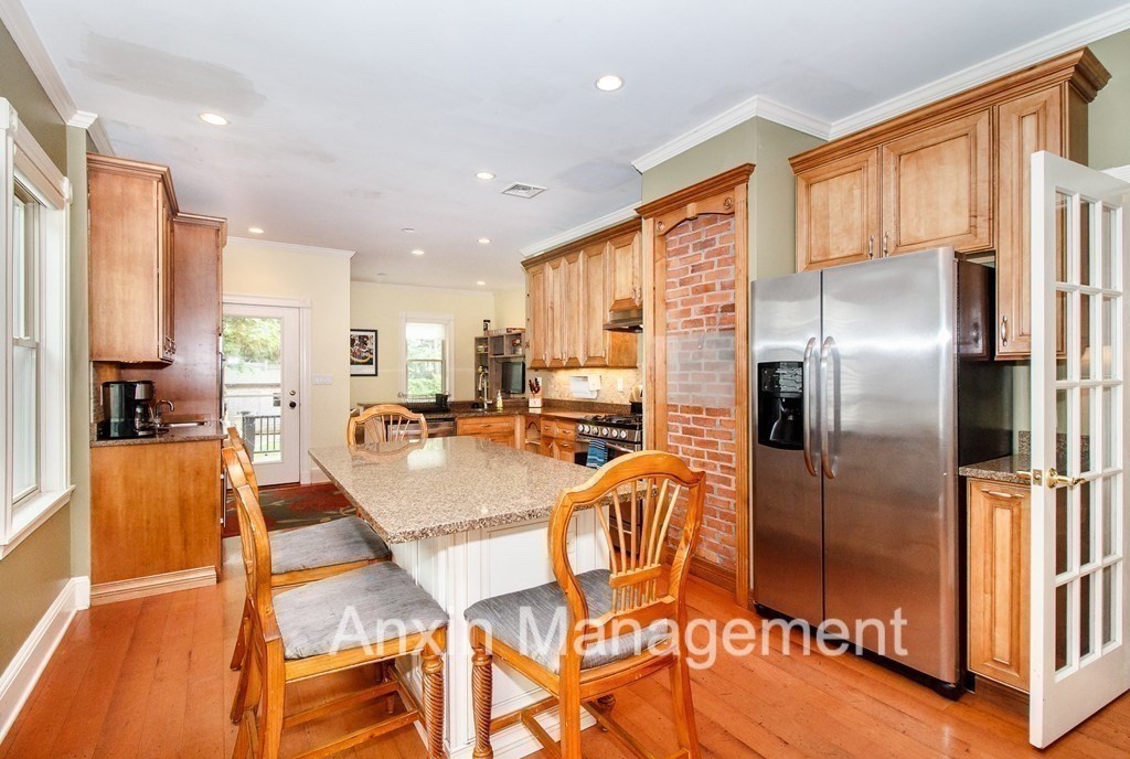 33 Mapleton St, Brighton