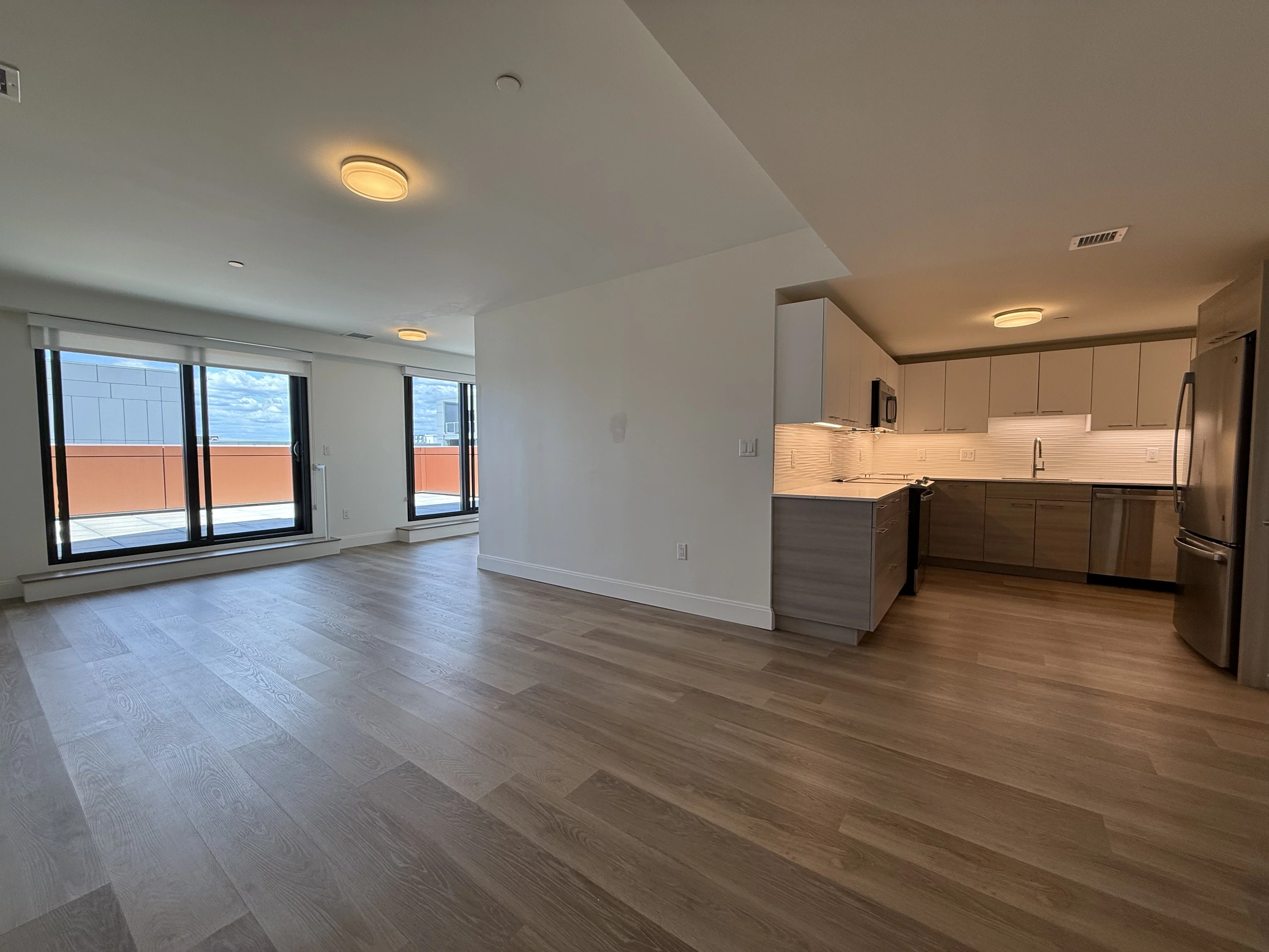 1079 Commonwealth Ave, Allston