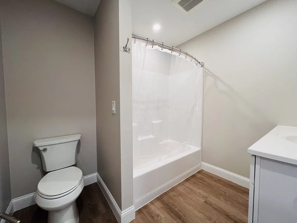 10 Glacier Path, Middleboro