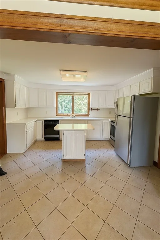 14 White Rd, Braintree