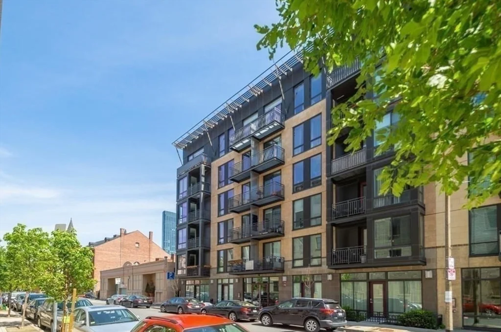 257 Northampton, South End