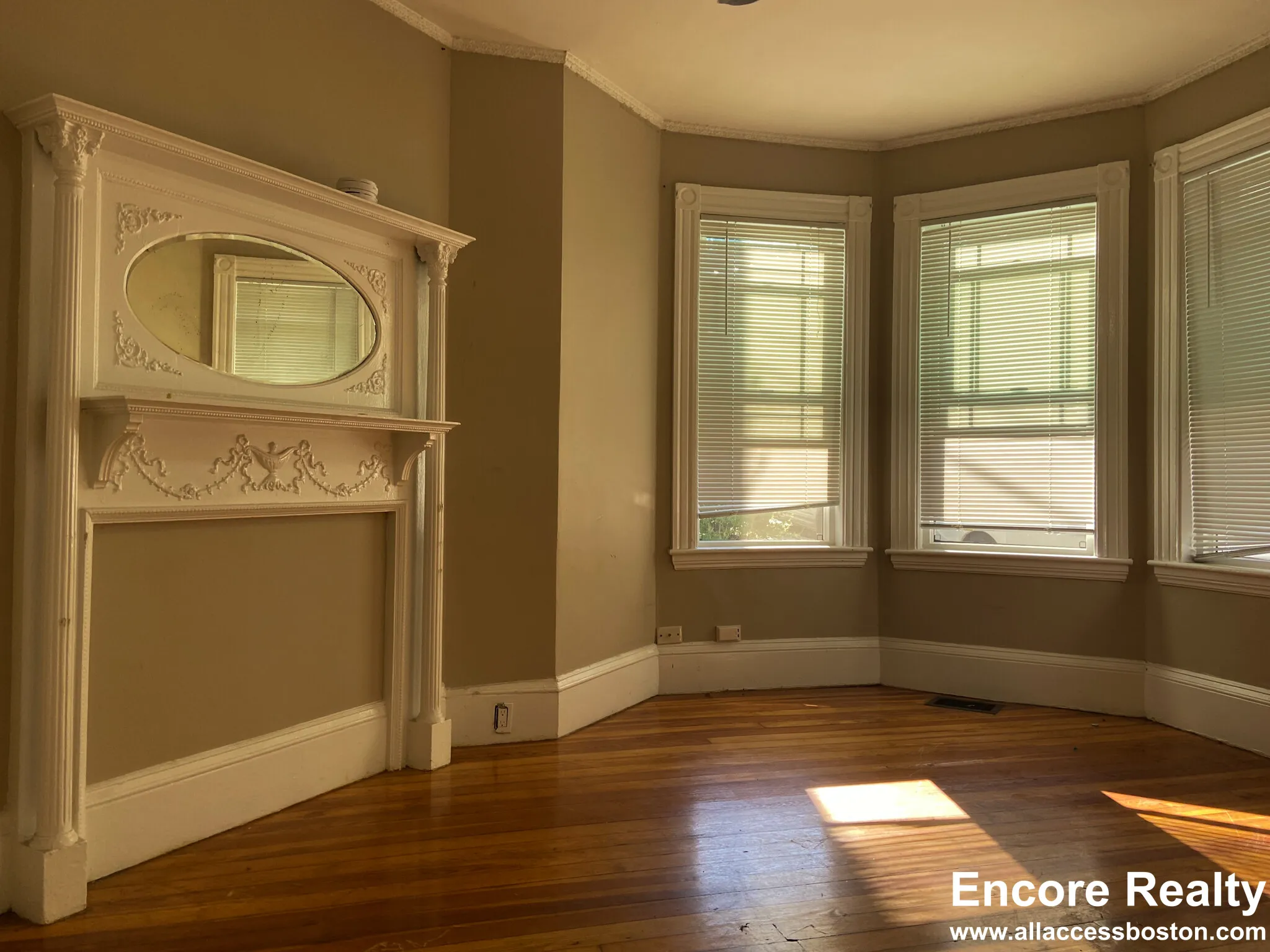 1 Parker Hill Ter, Mission Hill