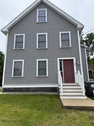 23 Grove St, Ayer