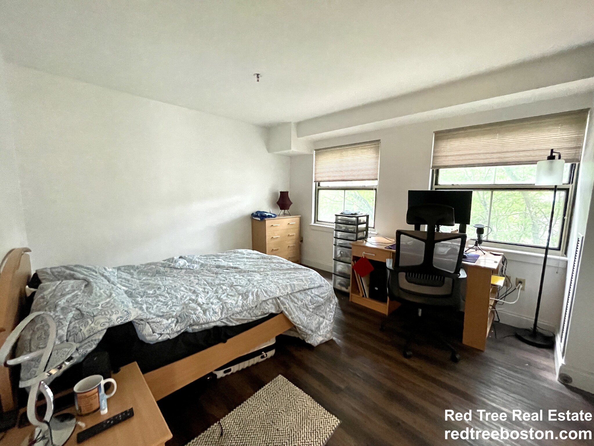 888 Washington St, Chinatown