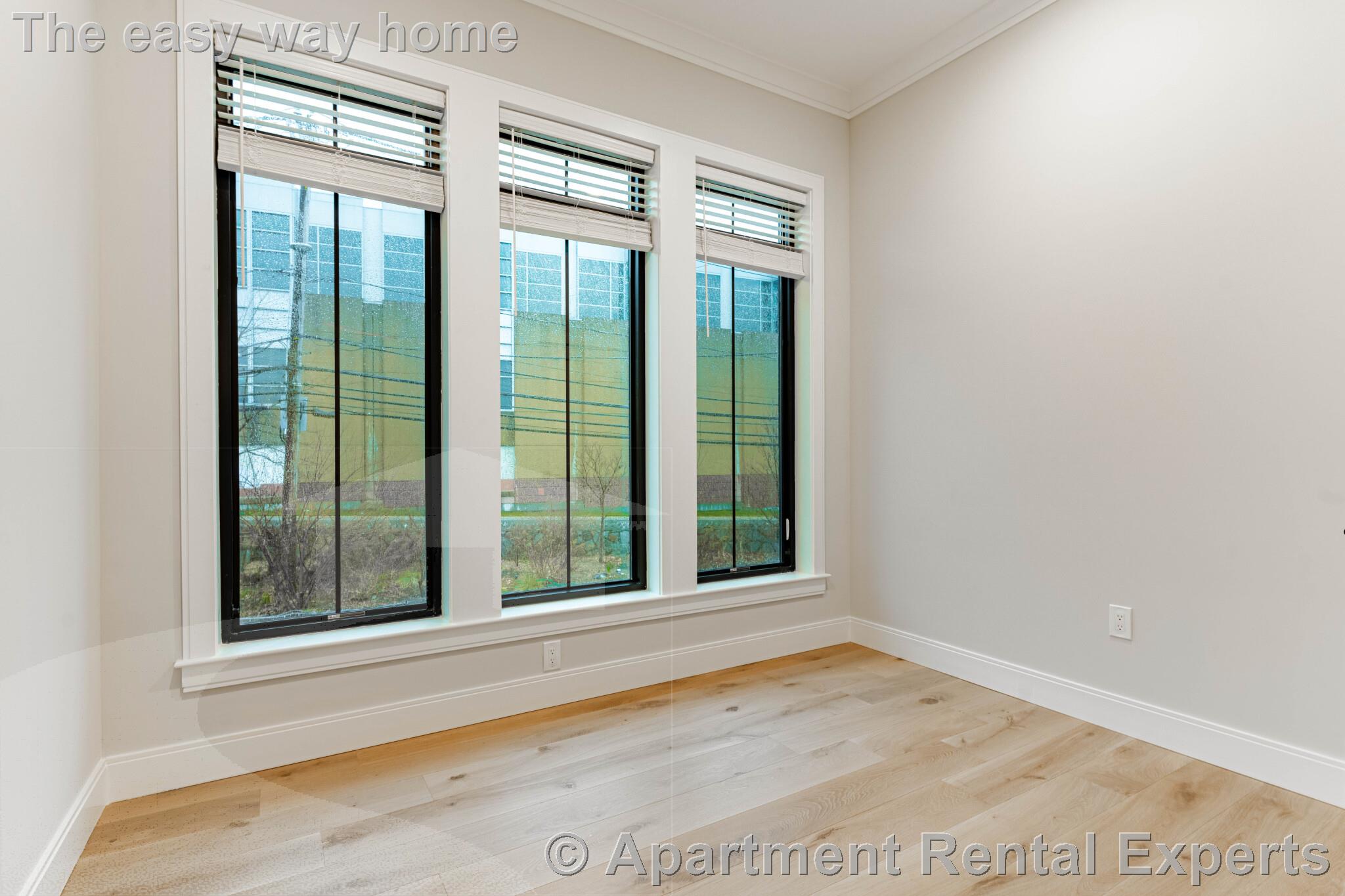 157 Everett St, Allston