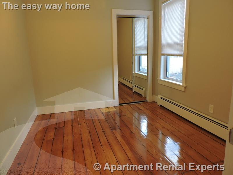 25 Elmer St, Riverside