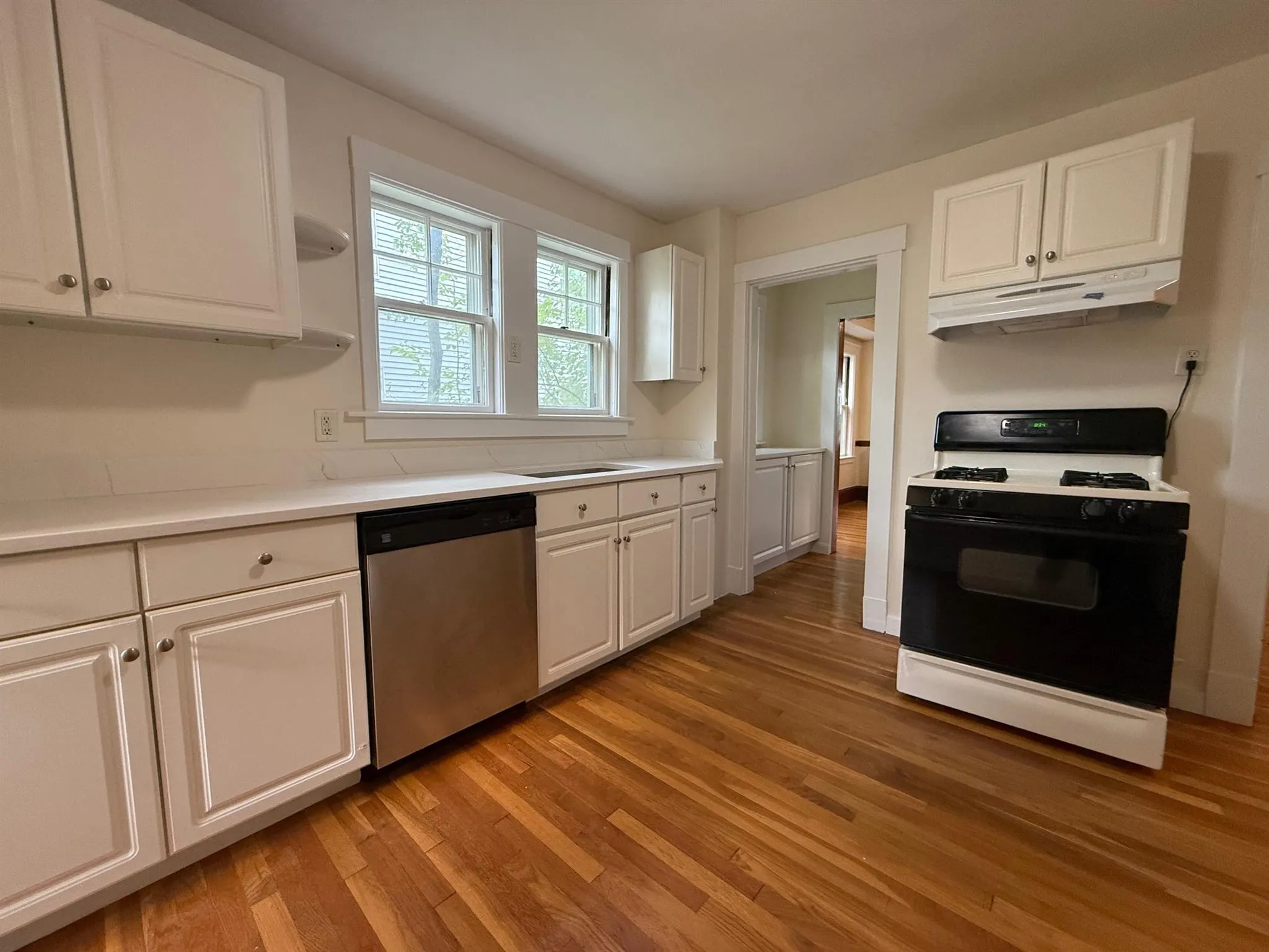 42 Madison St, Winter Hill