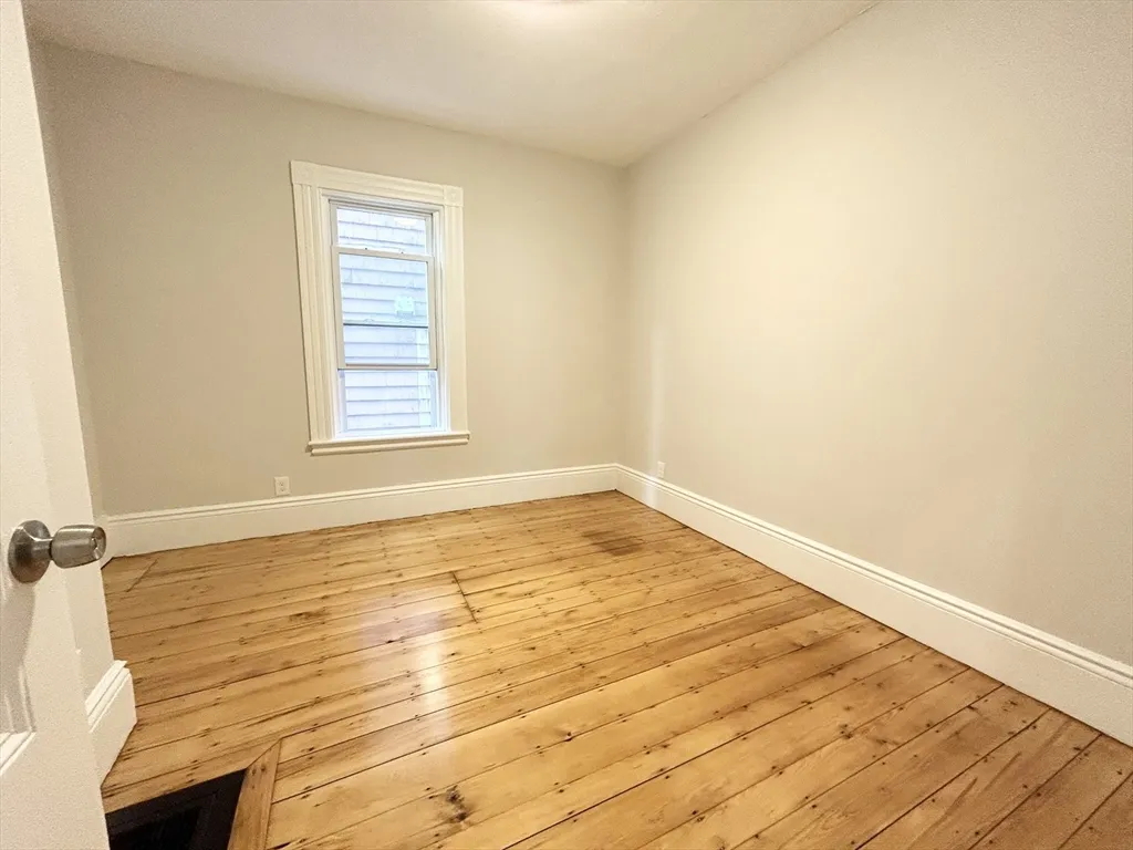 12 Buttonwood, Boston