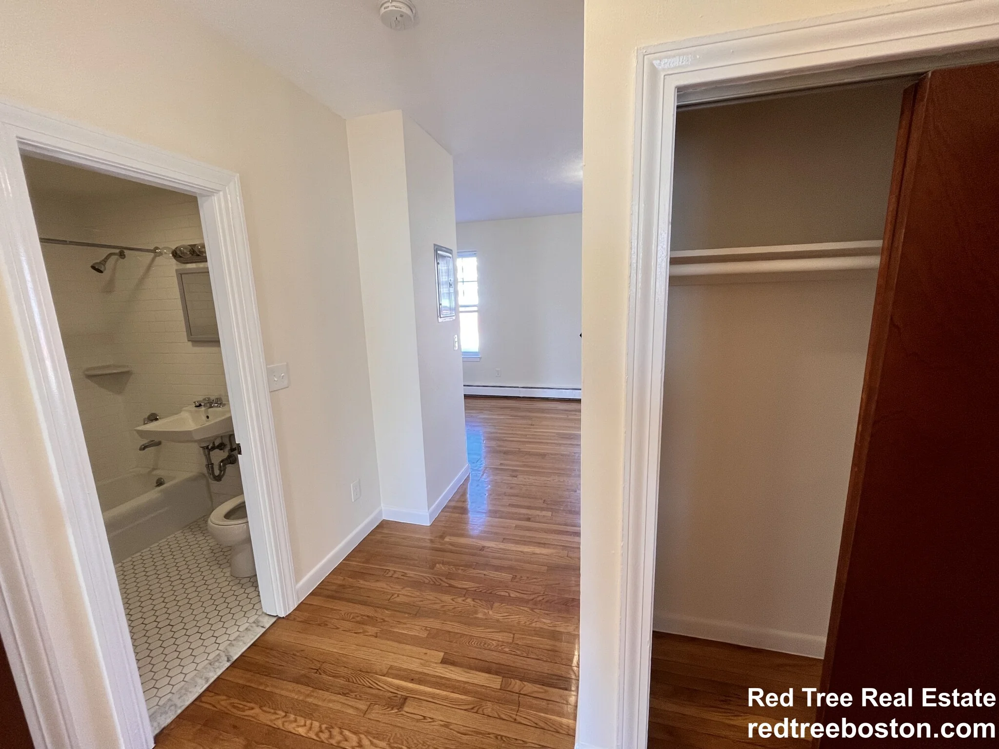 172 North Beacon St, Brighton