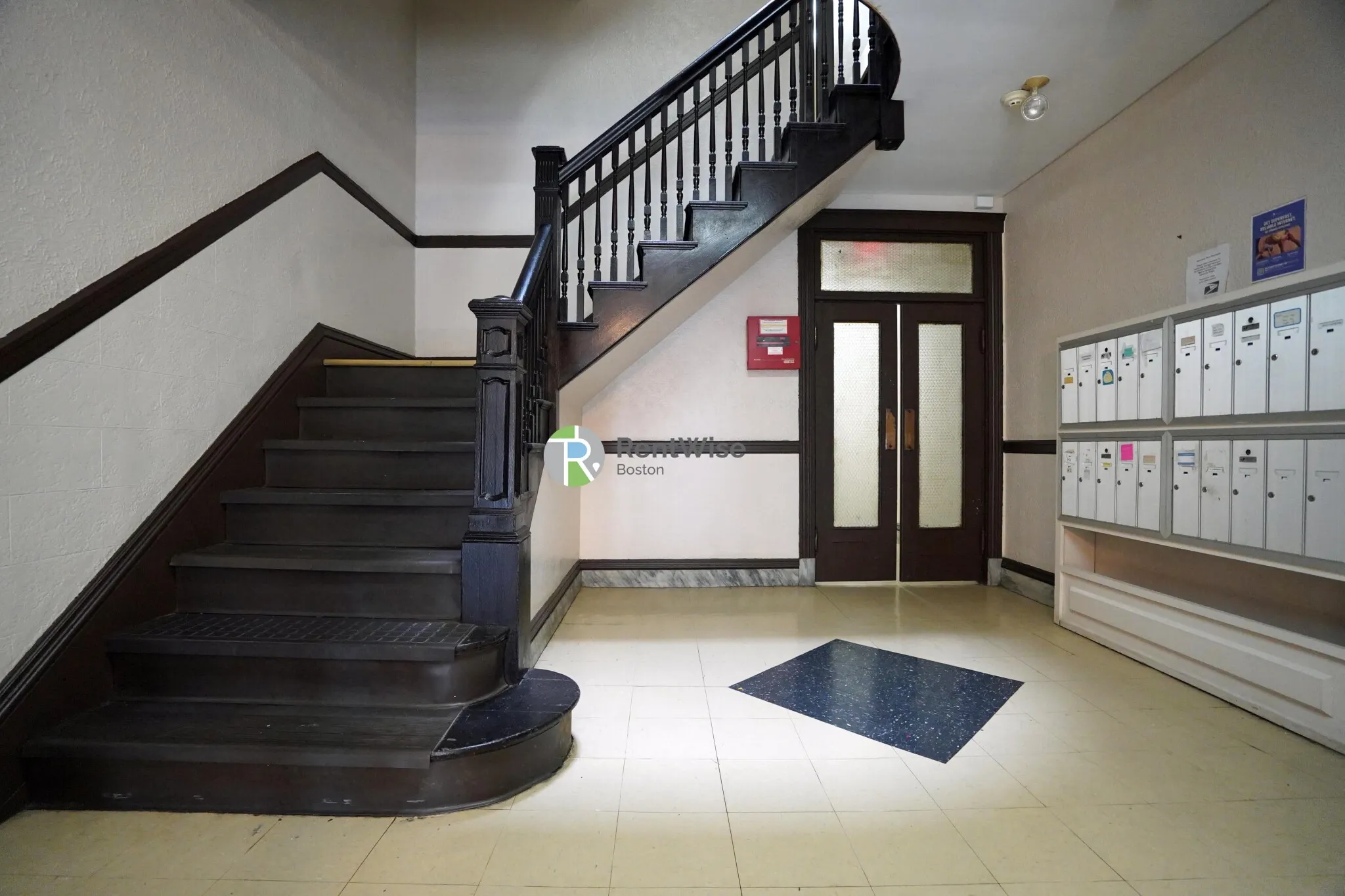 31 Gardner St, Allston