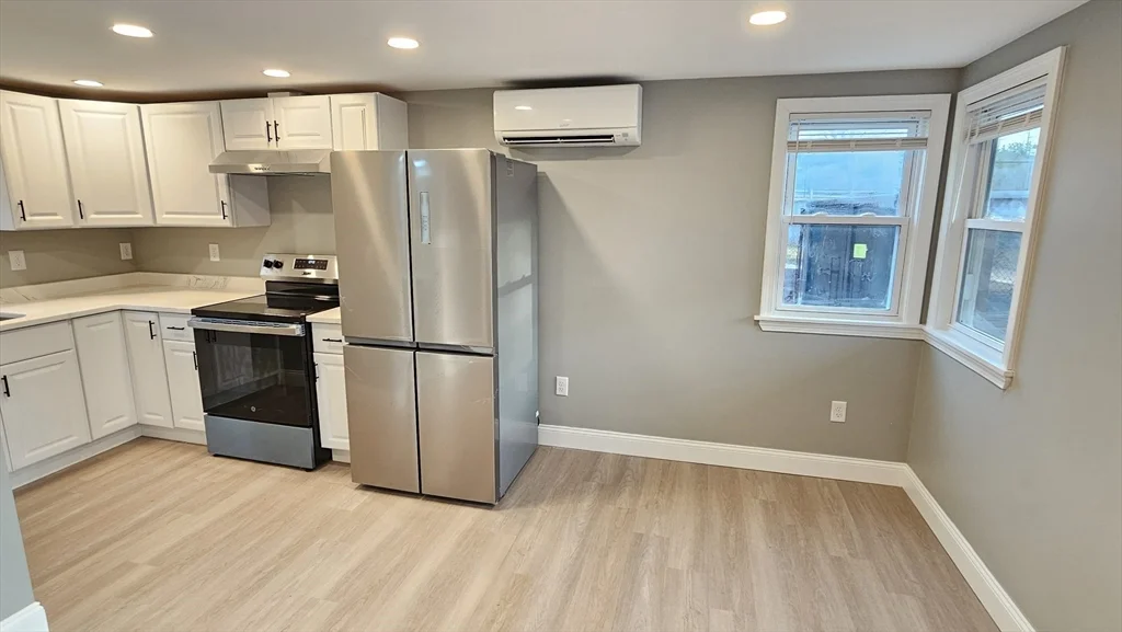 825 Scenic Hwy, Bourne