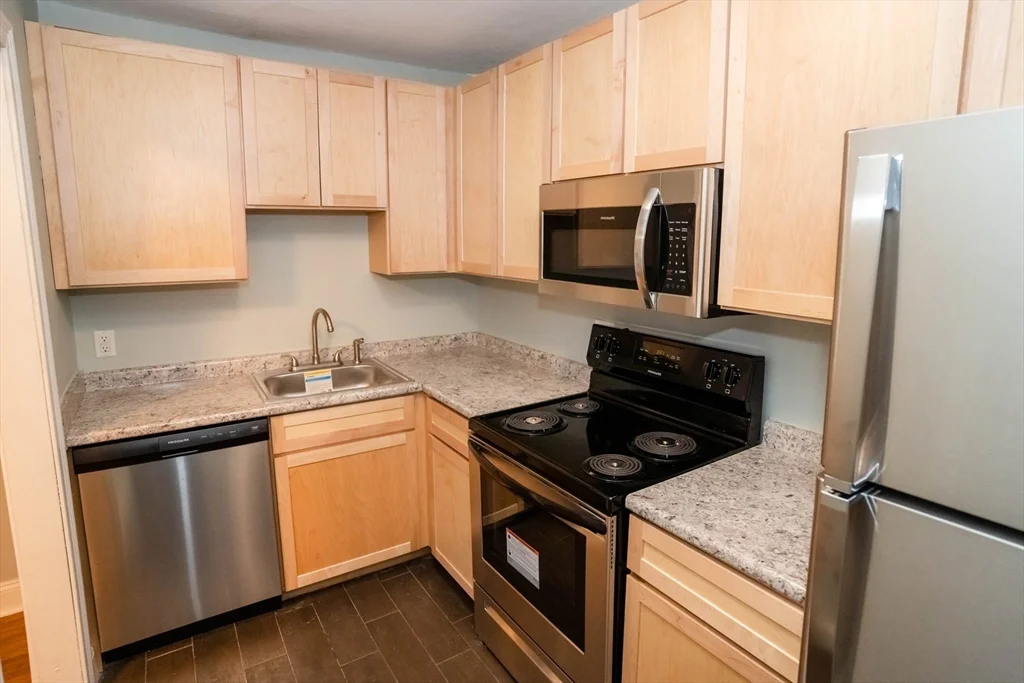 170 Parker Hill Ave, Mission Hill