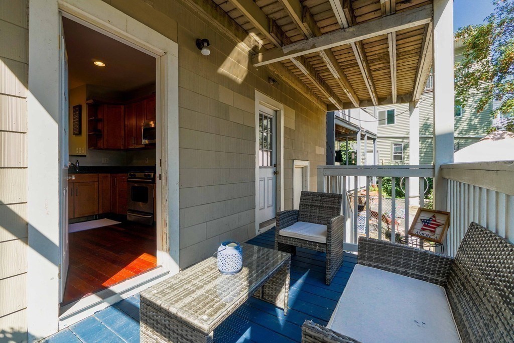 7 Treadway Rd, Dorchester