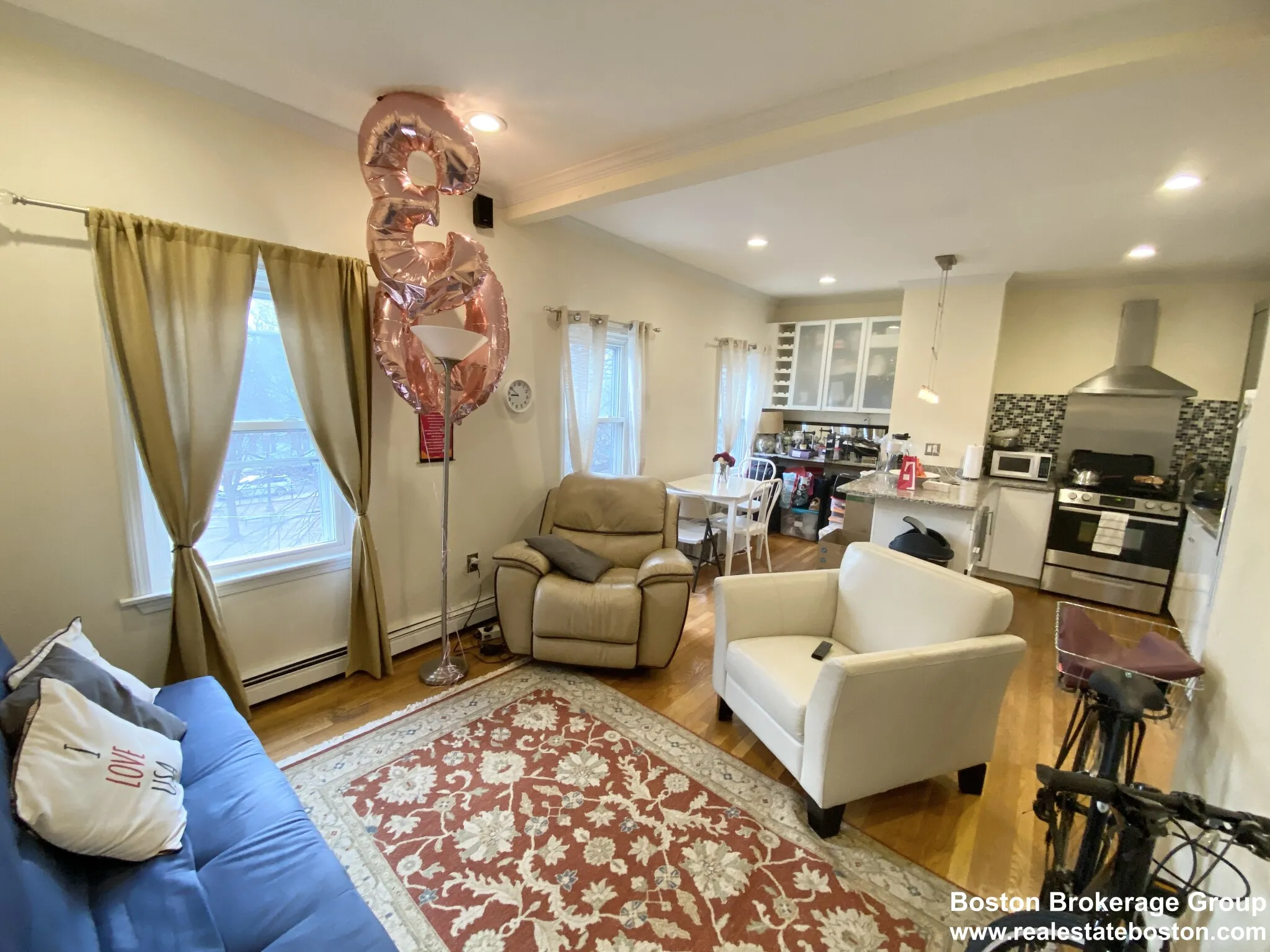 174 Bolton St, South Boston