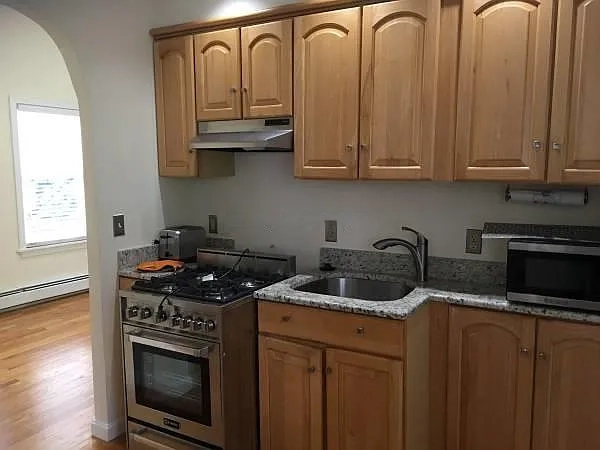 143 Perkins St, East Somerville