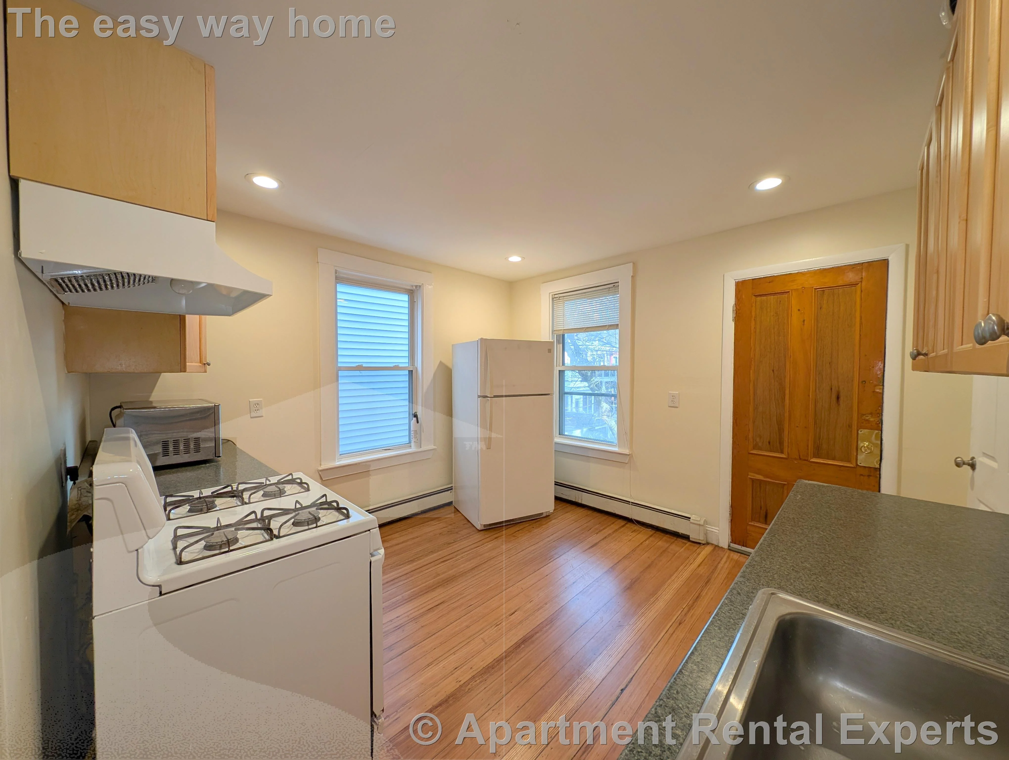 64 Pleasant St, Cambridgeport
