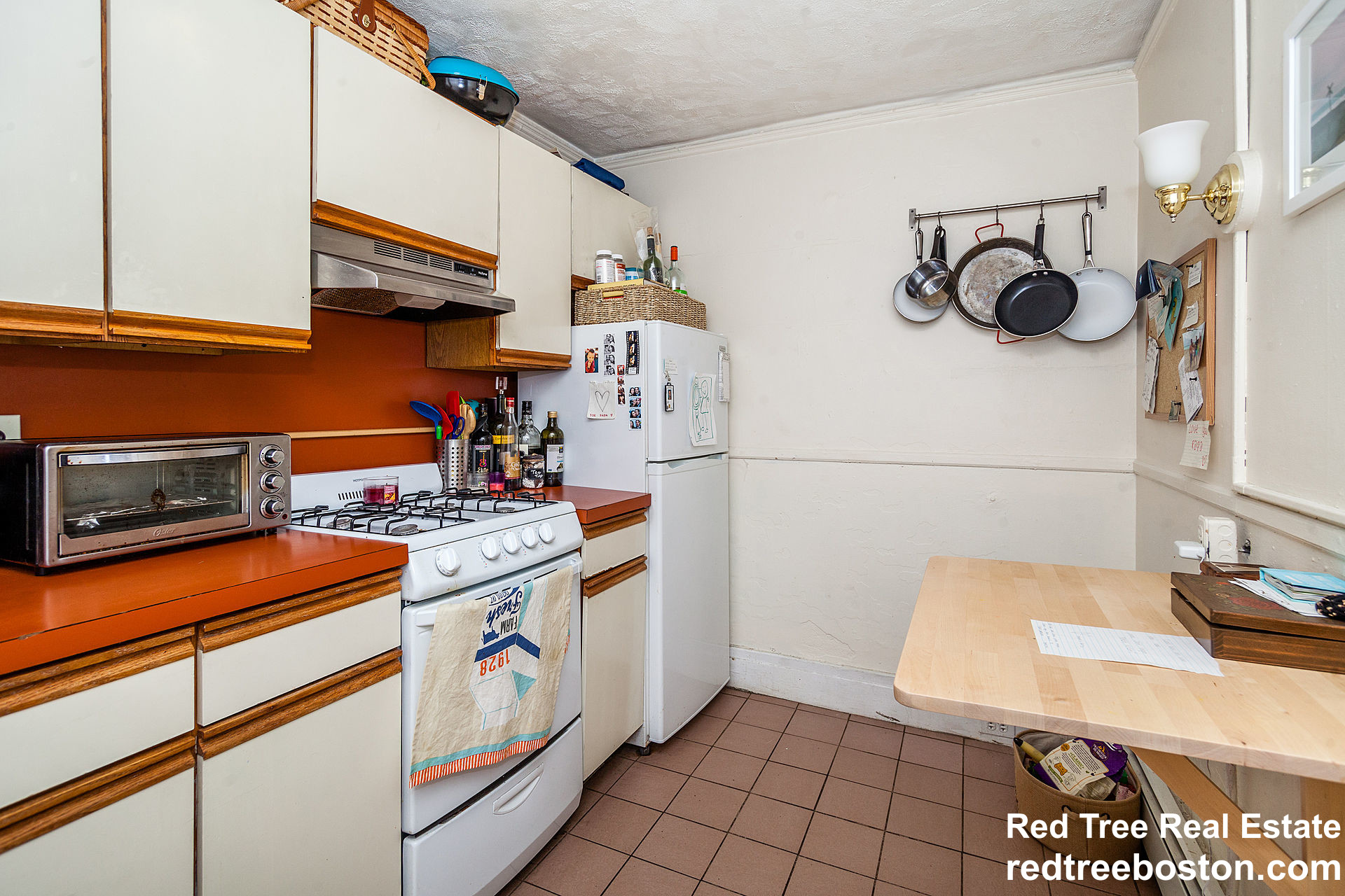 94 West Cedar St, Beacon Hill