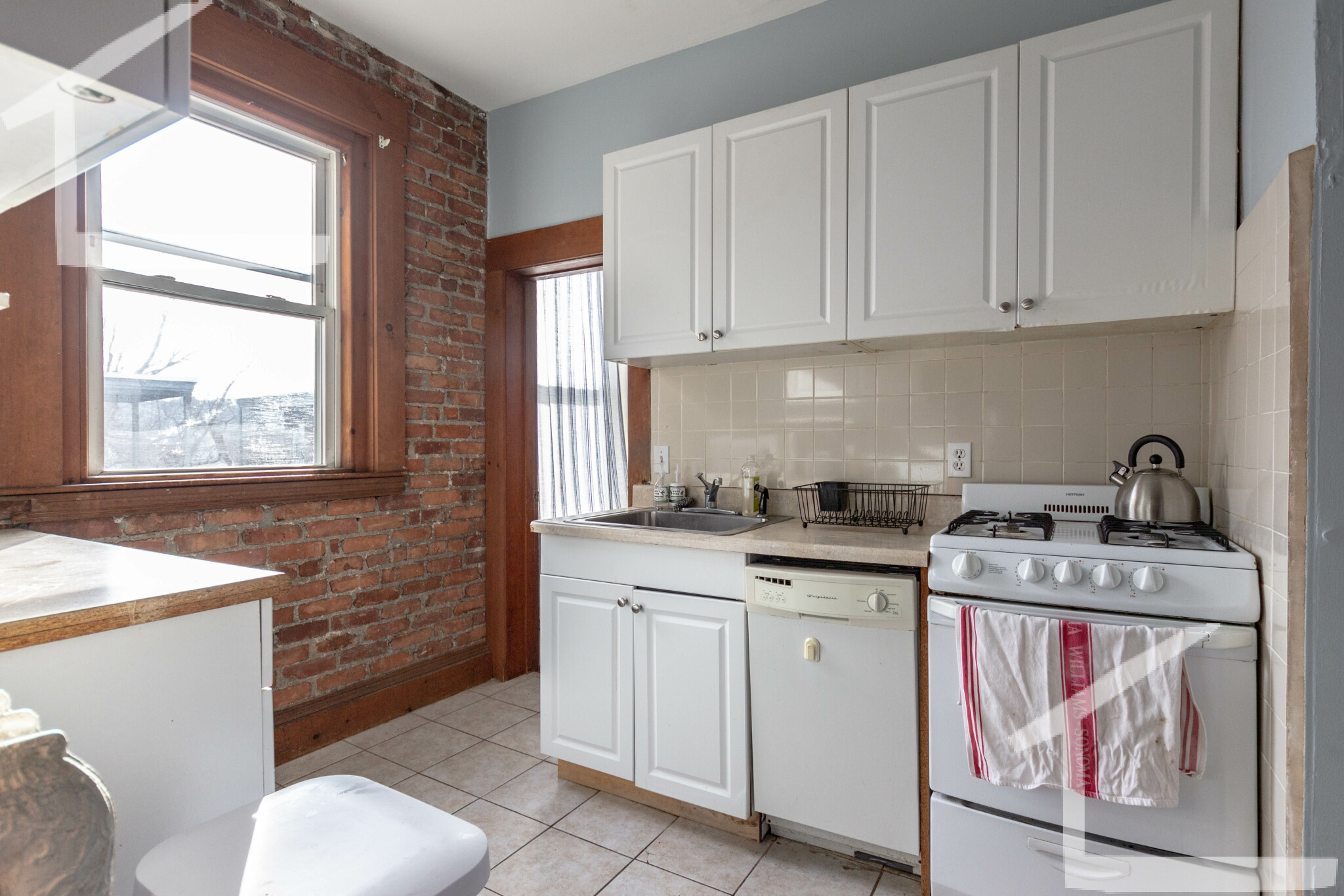 32 Park Vale Ave, Brighton