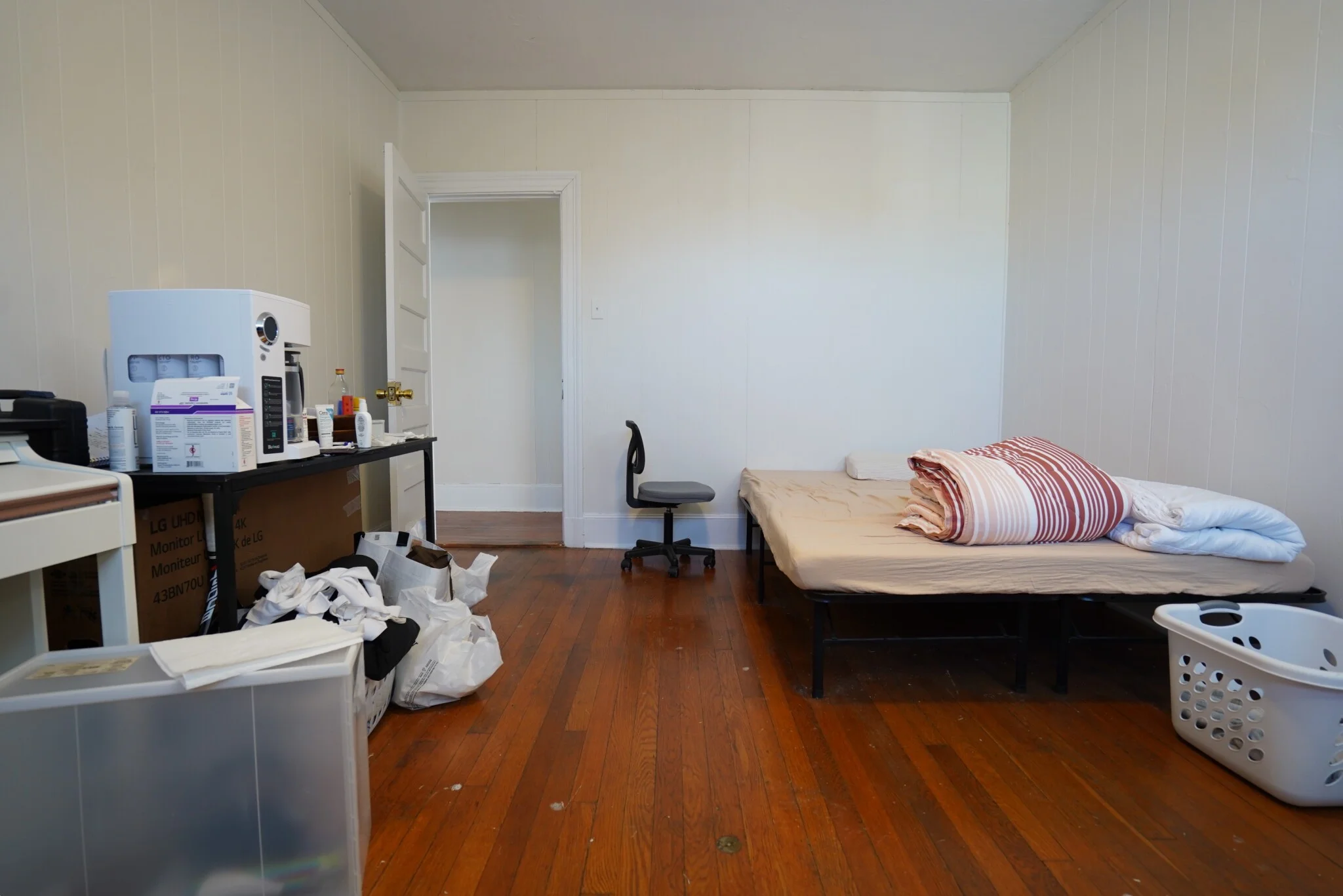 4 Ashford Ct, Allston