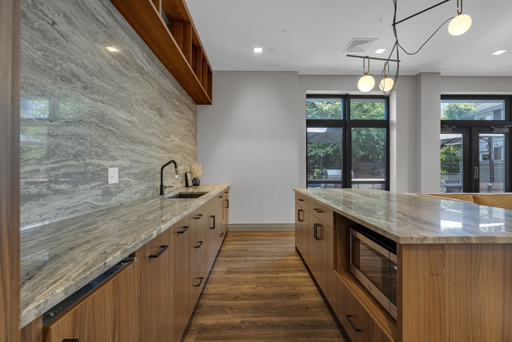 70 Leo Birmingham Pkwa, Allston