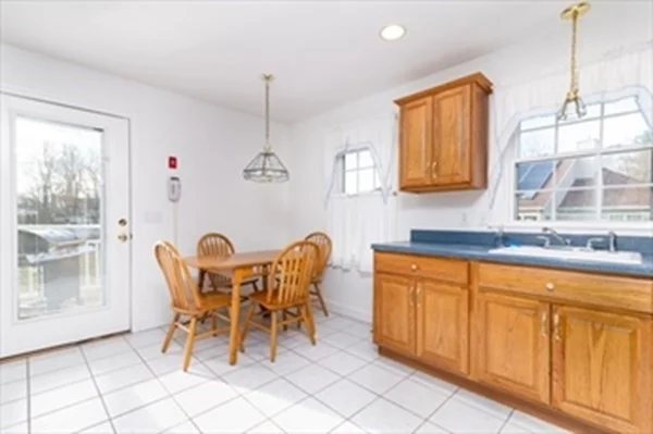 367 Rockland St, Abington