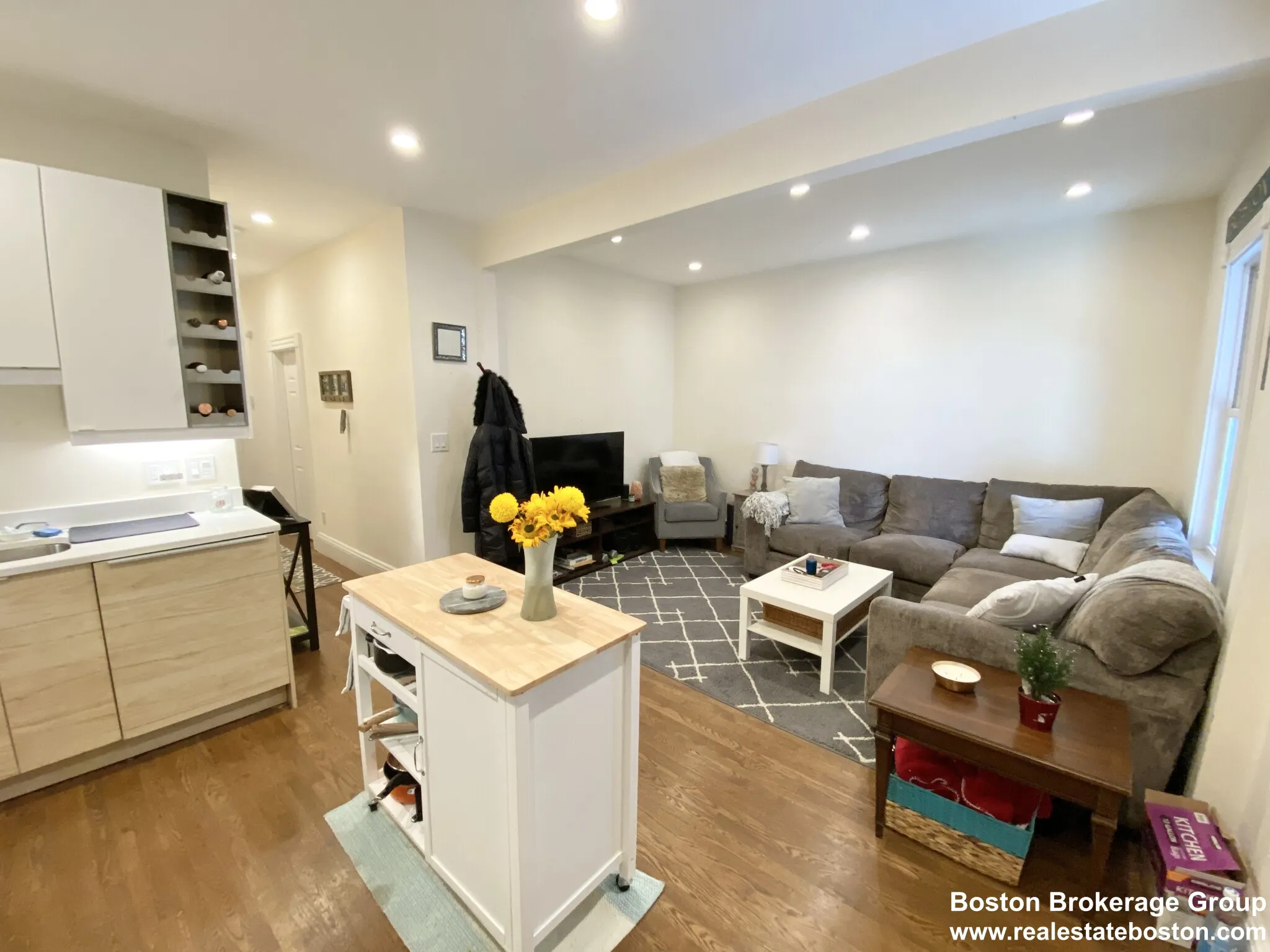 106 Buttonwood St, Dorchester