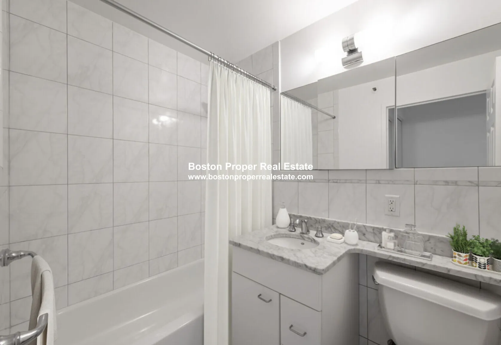 28 Exeter St, Back Bay