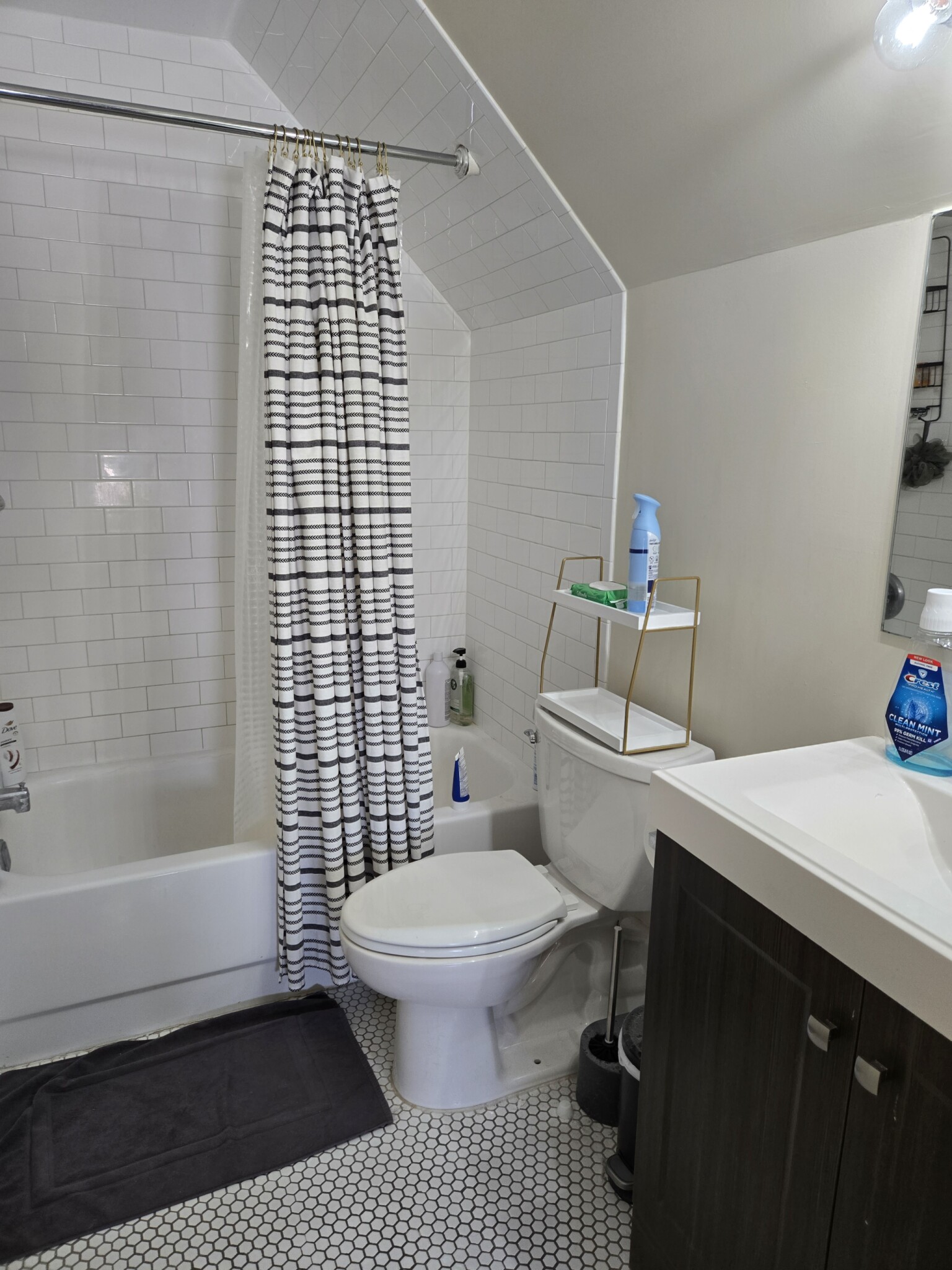 1600 Washington St, West Newton