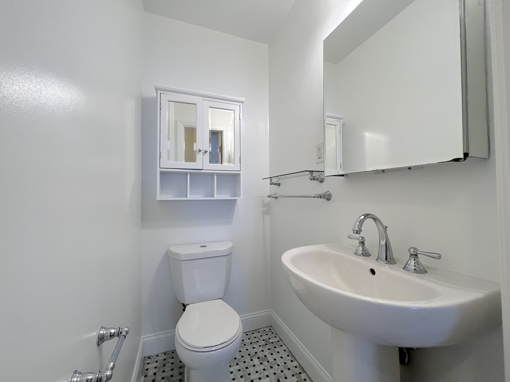 65 Langdon St, Neighborhood Nine