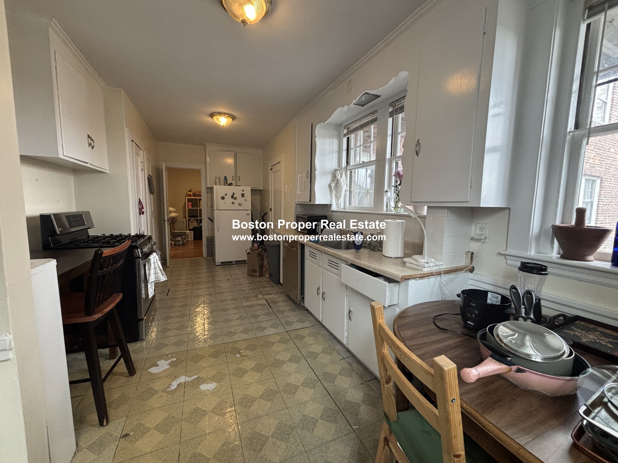 120 University Rd, Aspinwall Hill