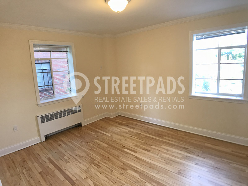 54 Alton Pl, Coolidge Corner