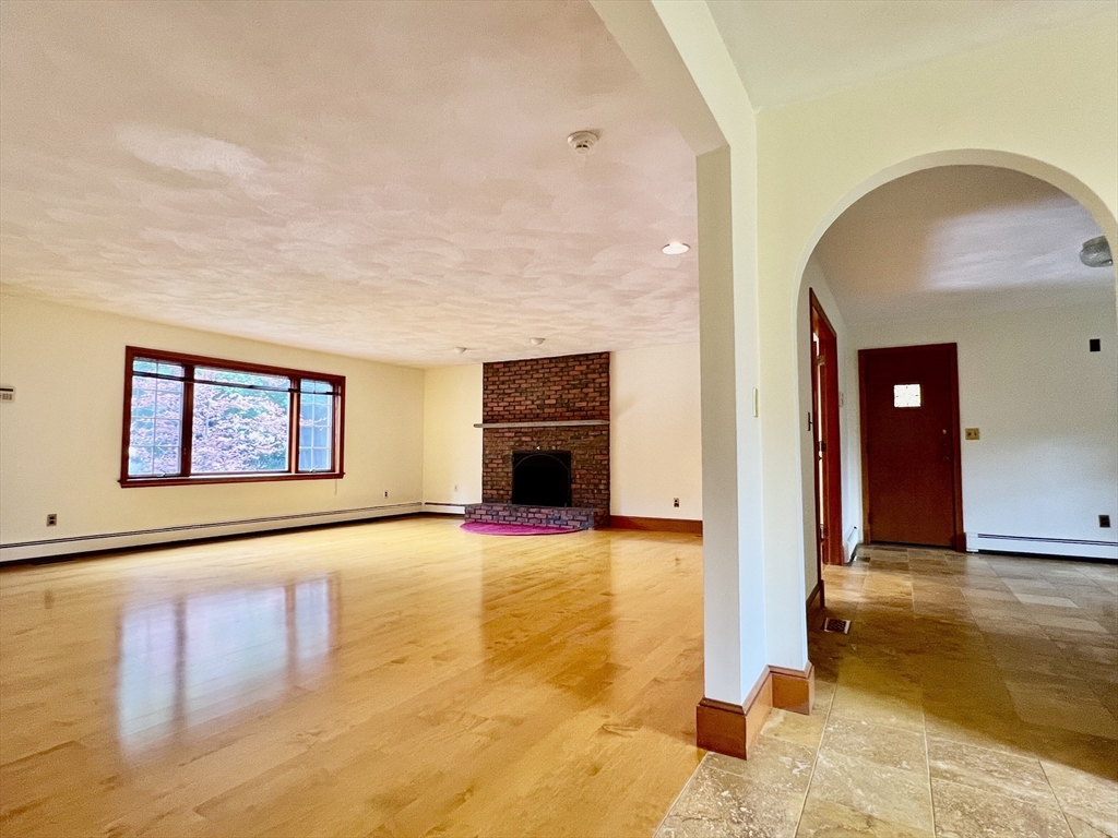 177R Faneuil St, Brighton