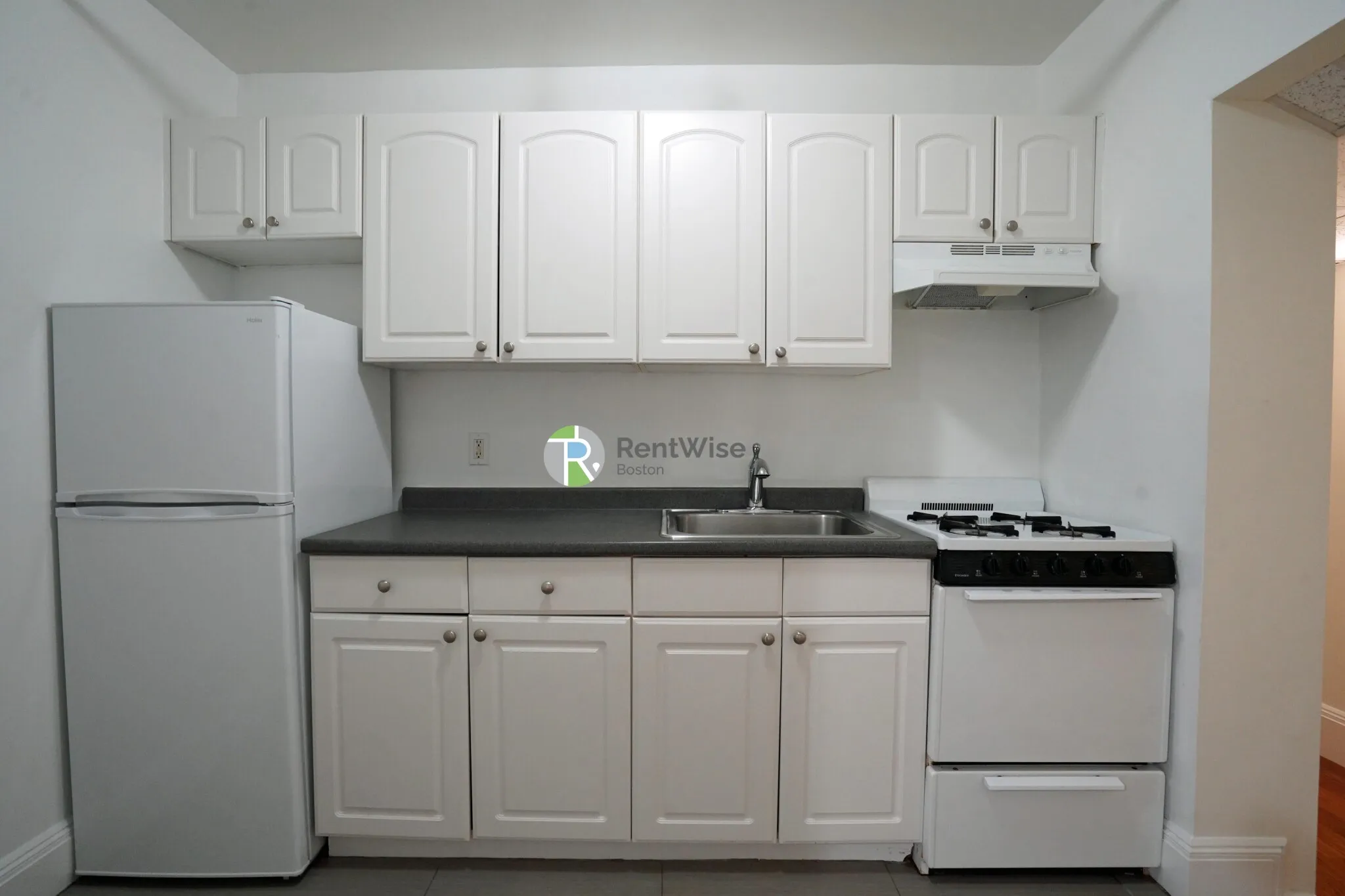 1848 Commonwealth Ave, Brighton