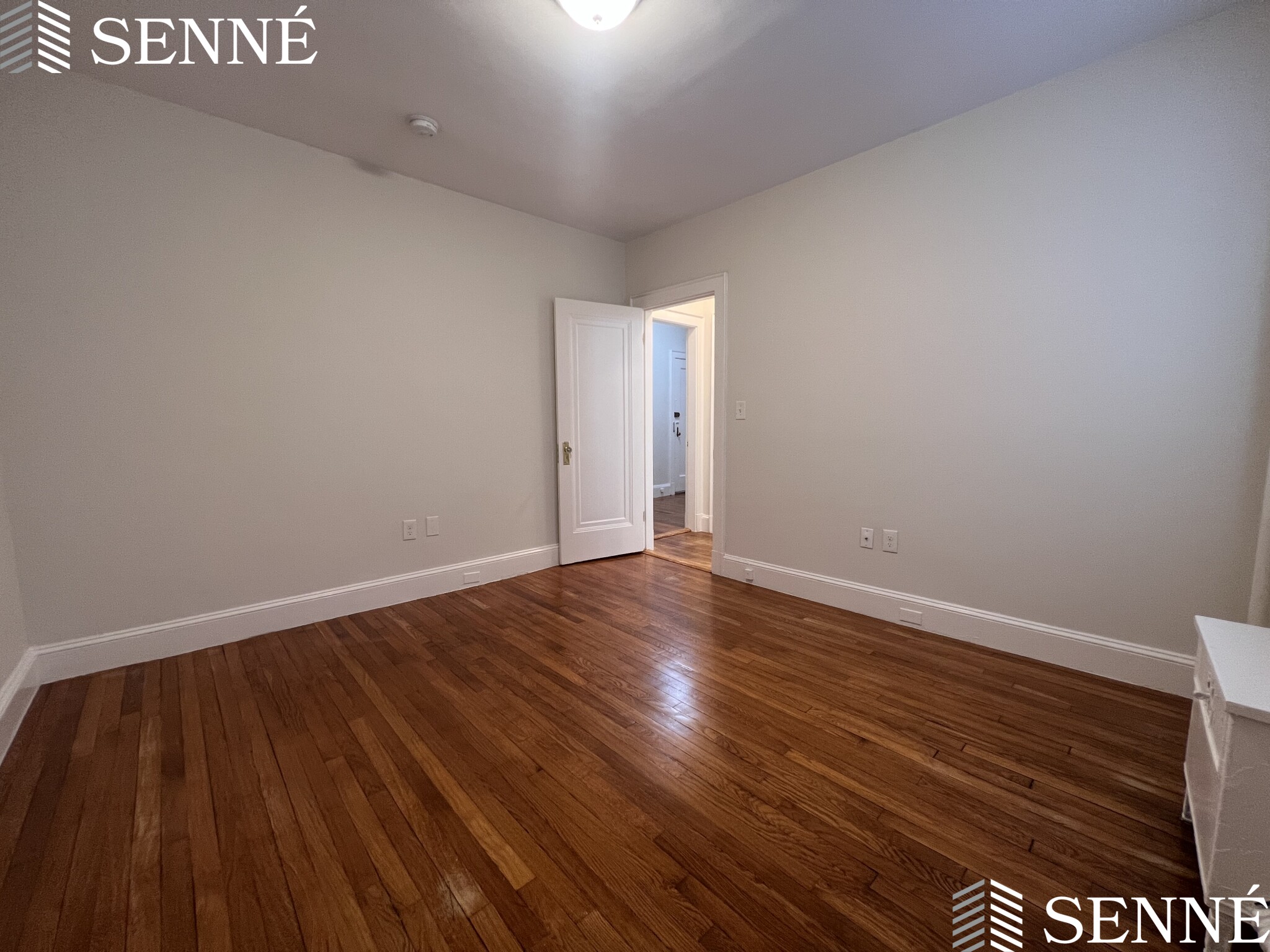 353 Harvard, Mid Cambridge