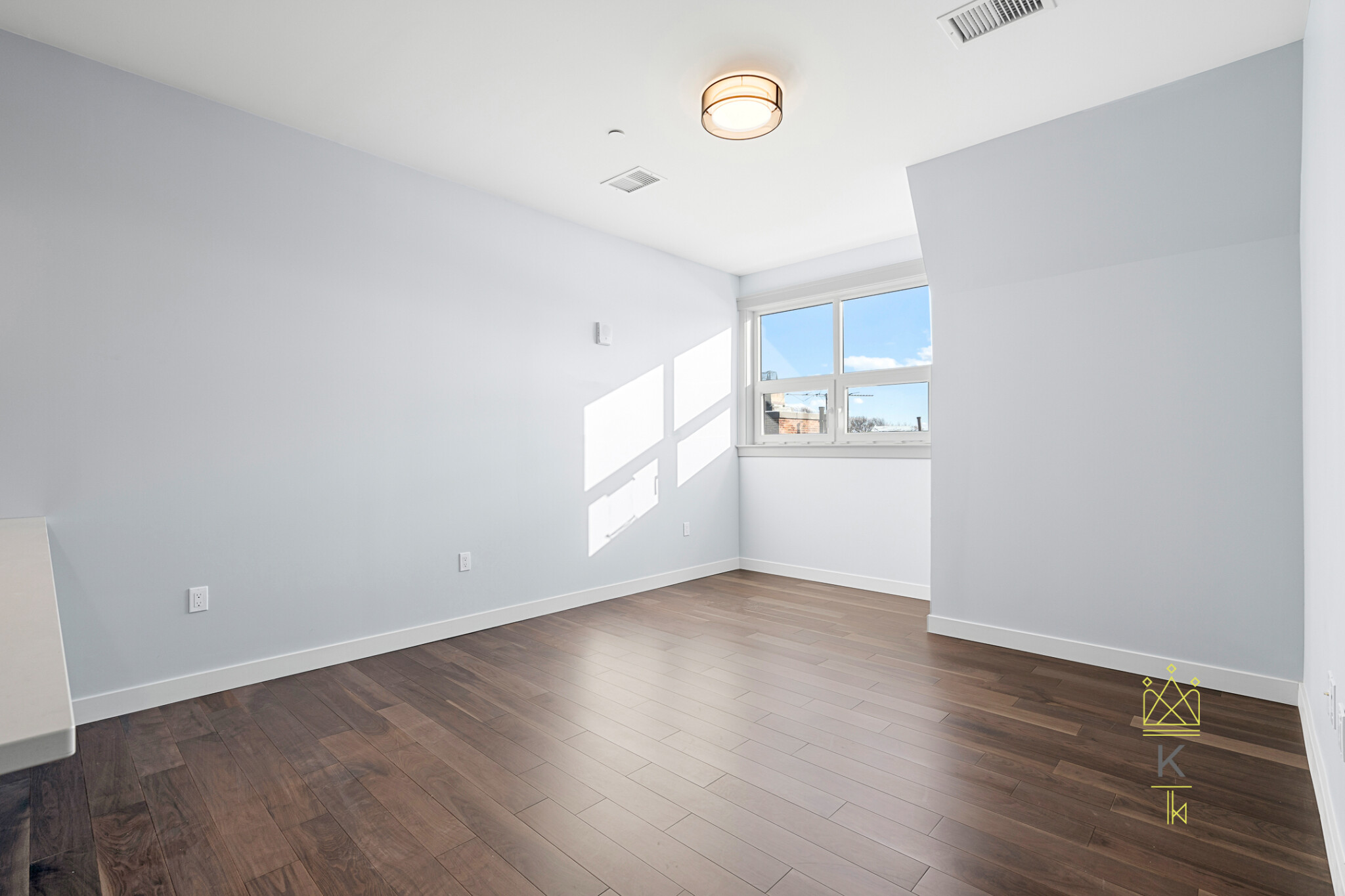 136 Babcock St, North Brookline