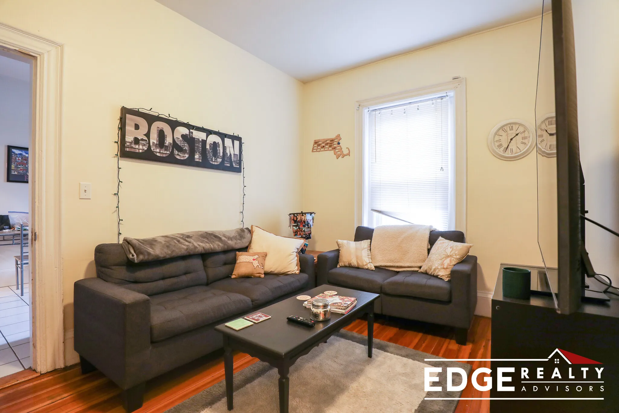 12 Sutherland Rd, Brighton