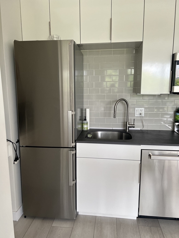 1166 Washington St, South End