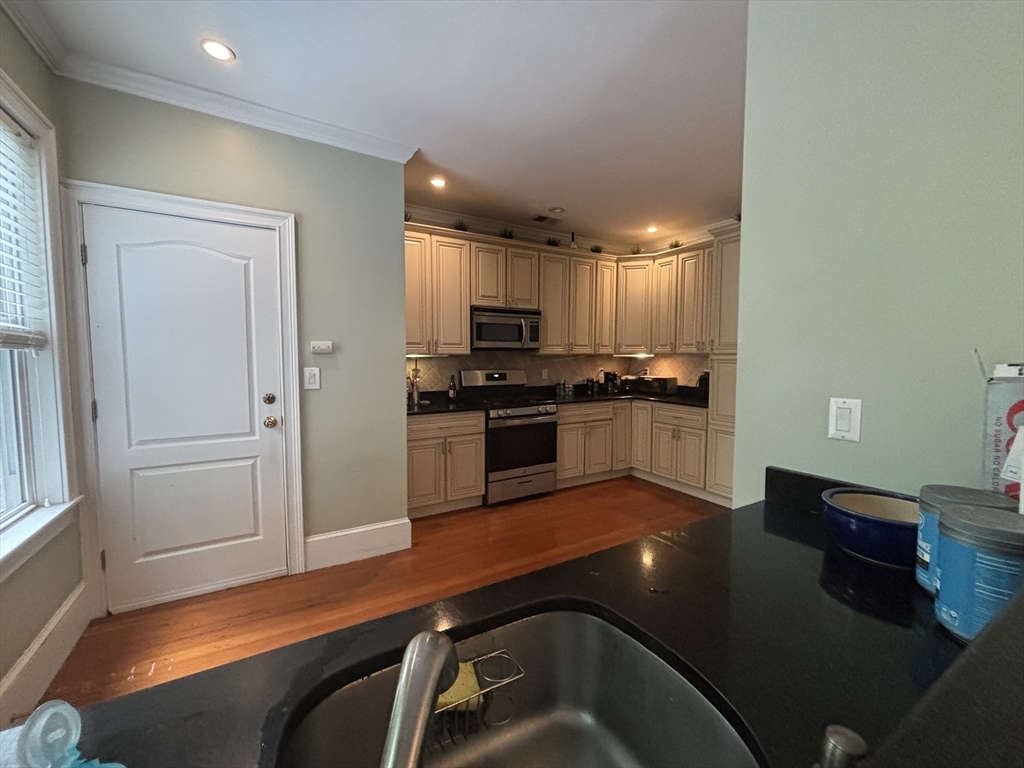 101 Sawyer Ave, Dorchester