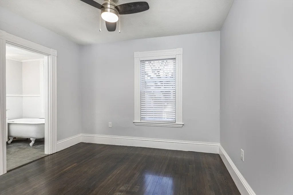 6 Maple Ave, Swampscott