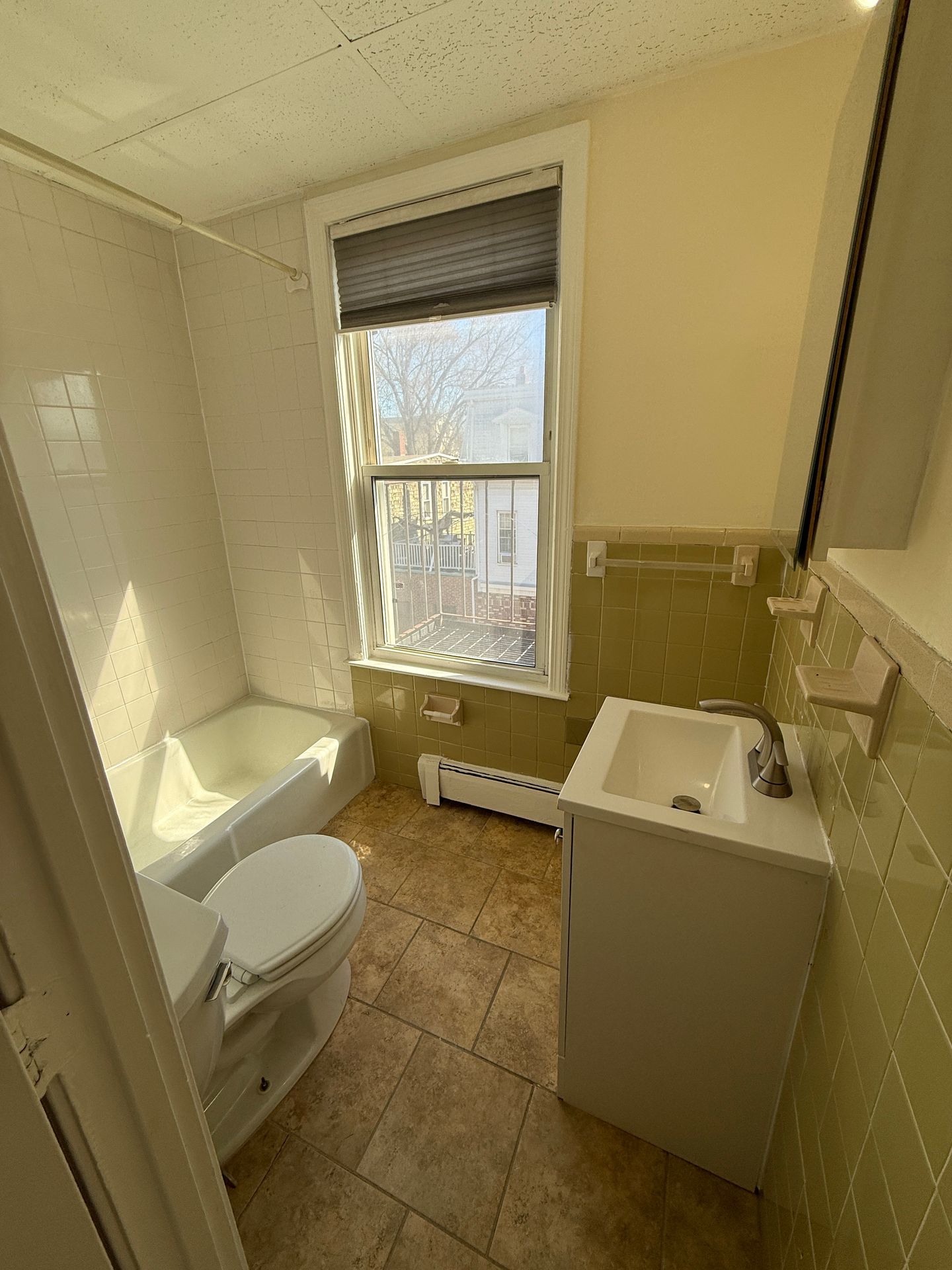 116 Brooks St, East Boston