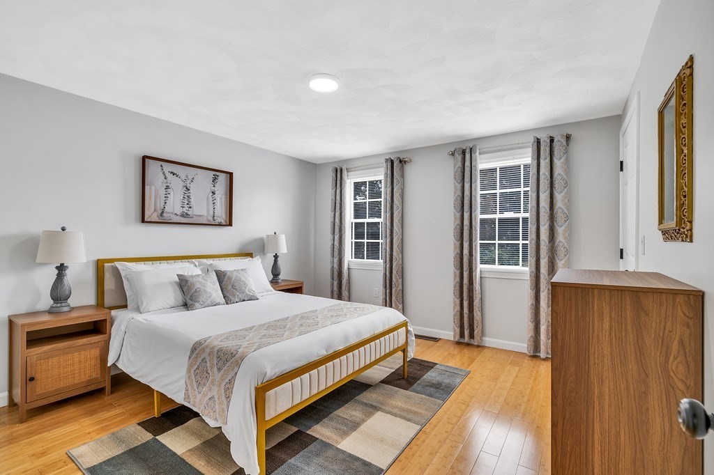 74 Juniper Ln, Tewksbury