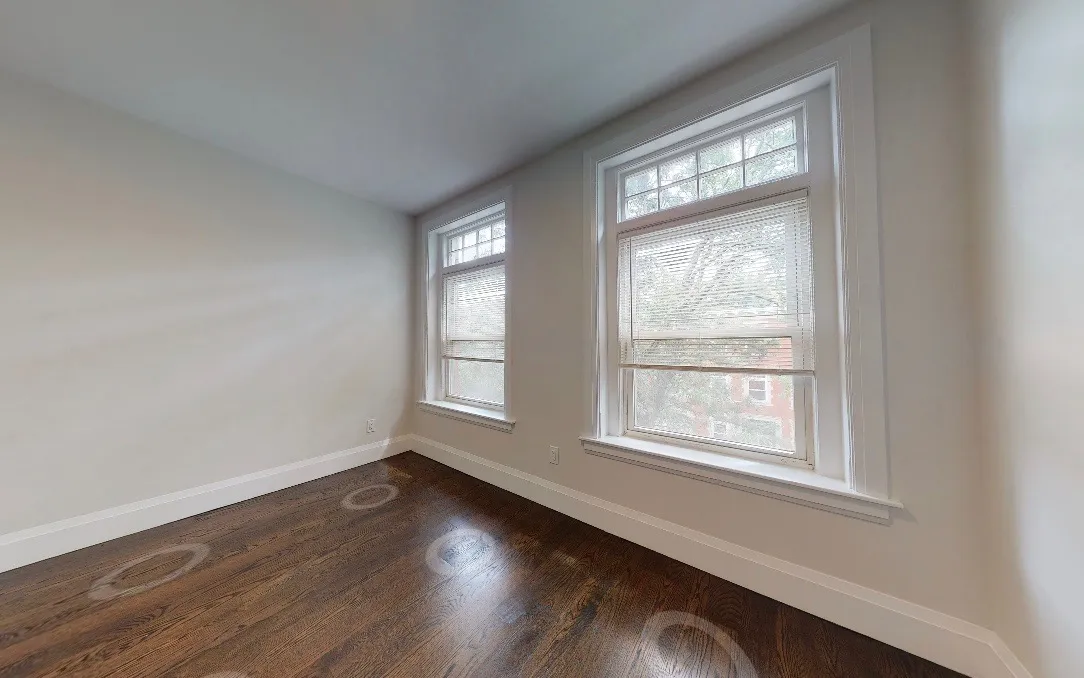 7 Strathmore Rd, Brookline