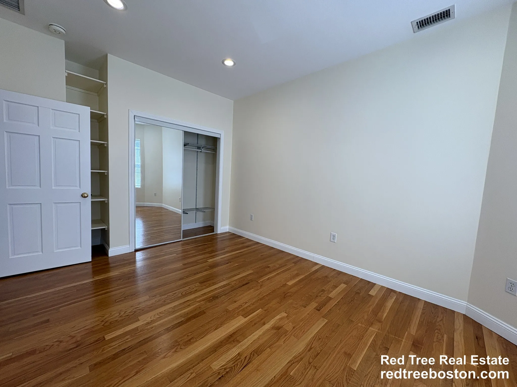 1801 Beacon St, Brookline
