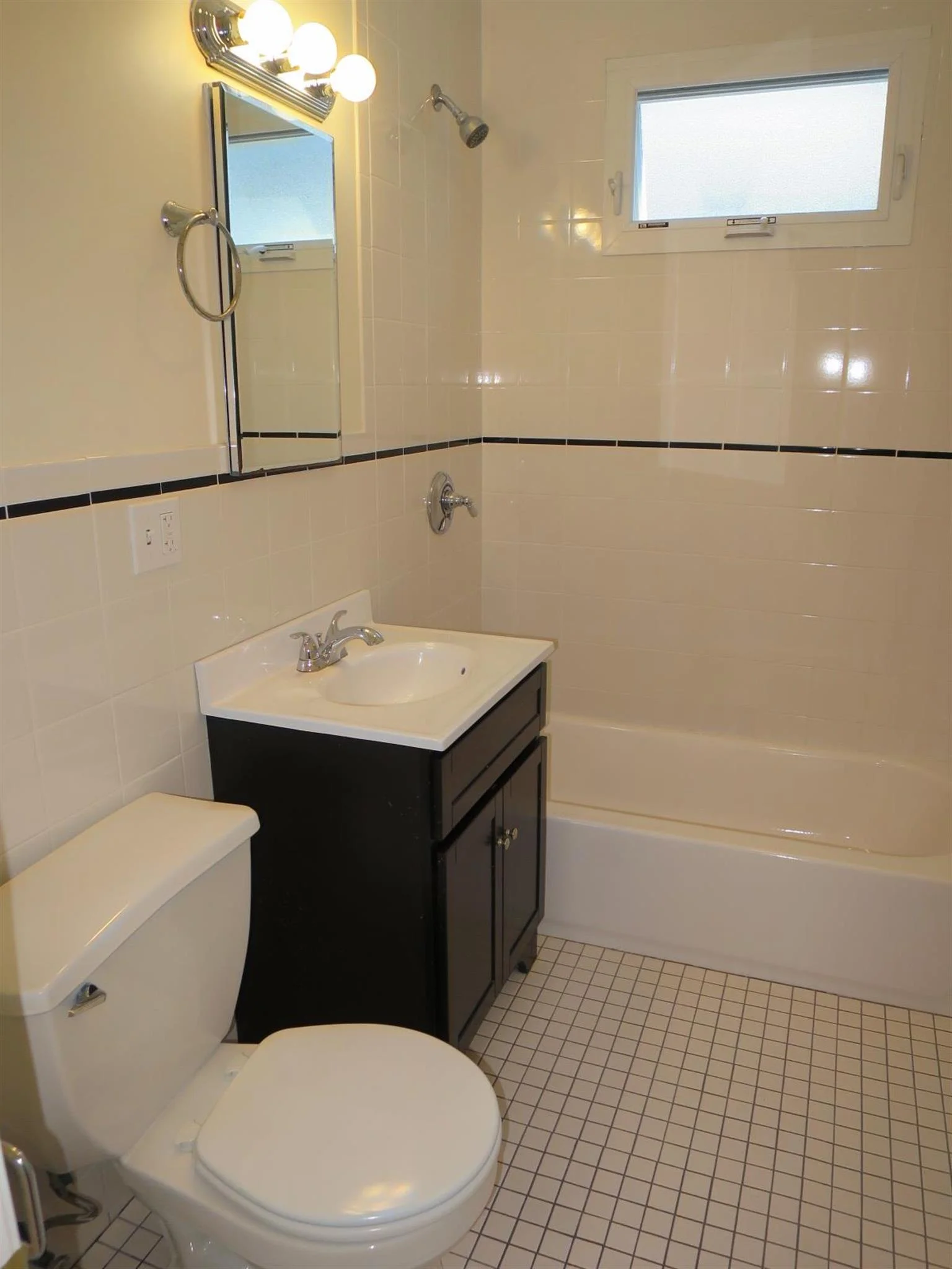 3 Harris St, Somerville