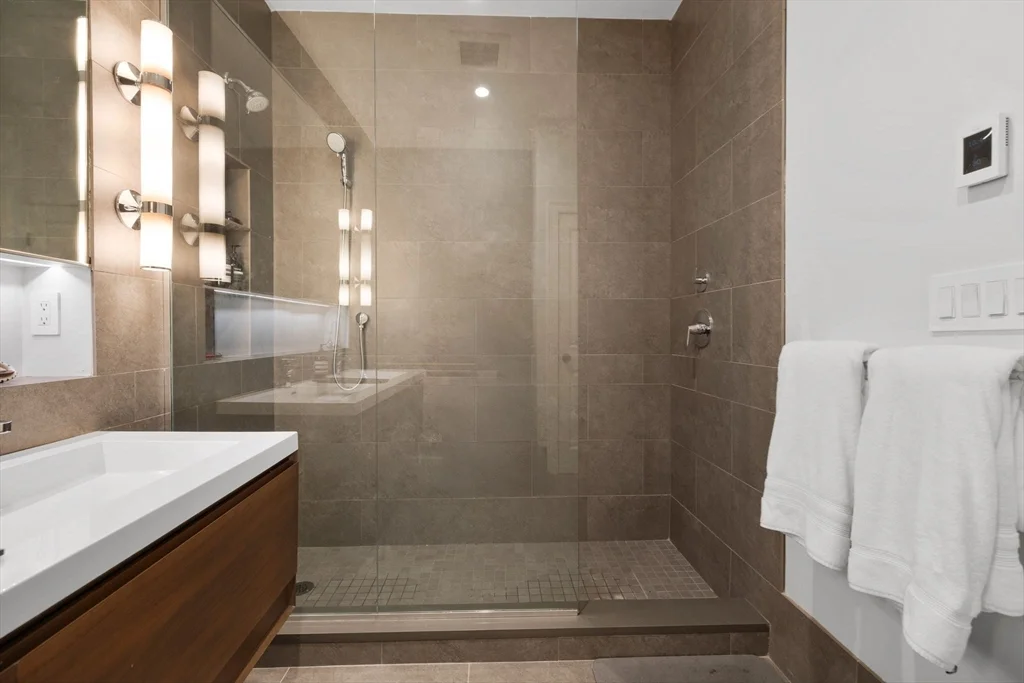 312 Shawmut Ave, South End